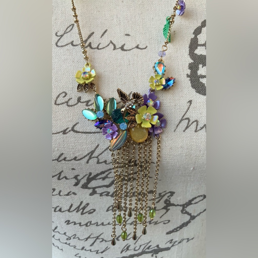 Betsey Johnson Vintage Hummingbird Floral Enamel Crystal Glass Necklace